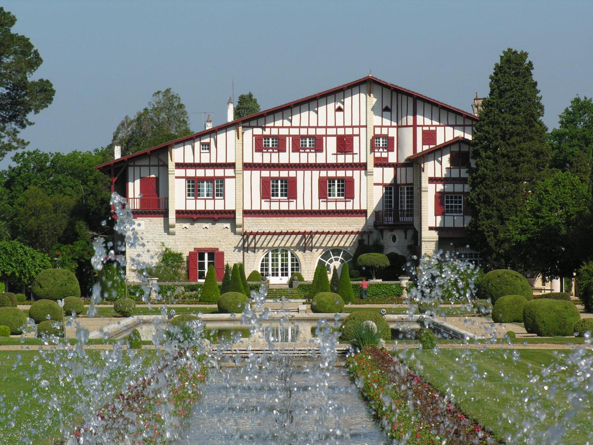 Hotel Ursula Cambo-les-Bains Esterno foto